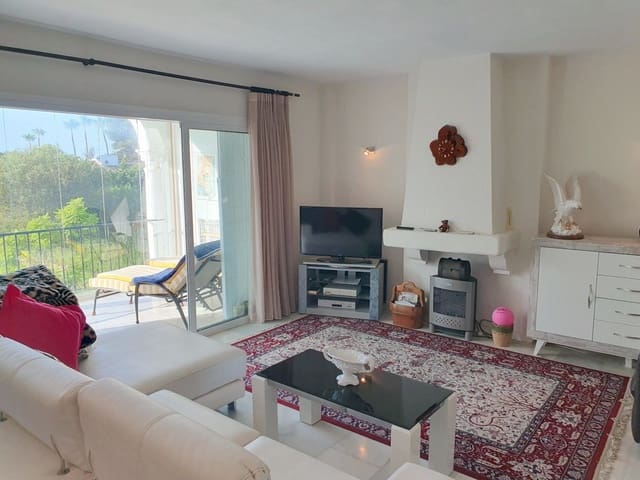 Ático de 2 habitaciones en El Paraiso, Estepona en venta - 325.000 € (Ref: 10097920)