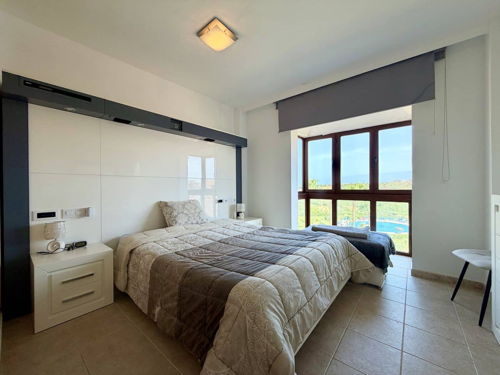 Ático de 3 habitaciones en Casares en venta - 380.000 € (Ref: 10097921)