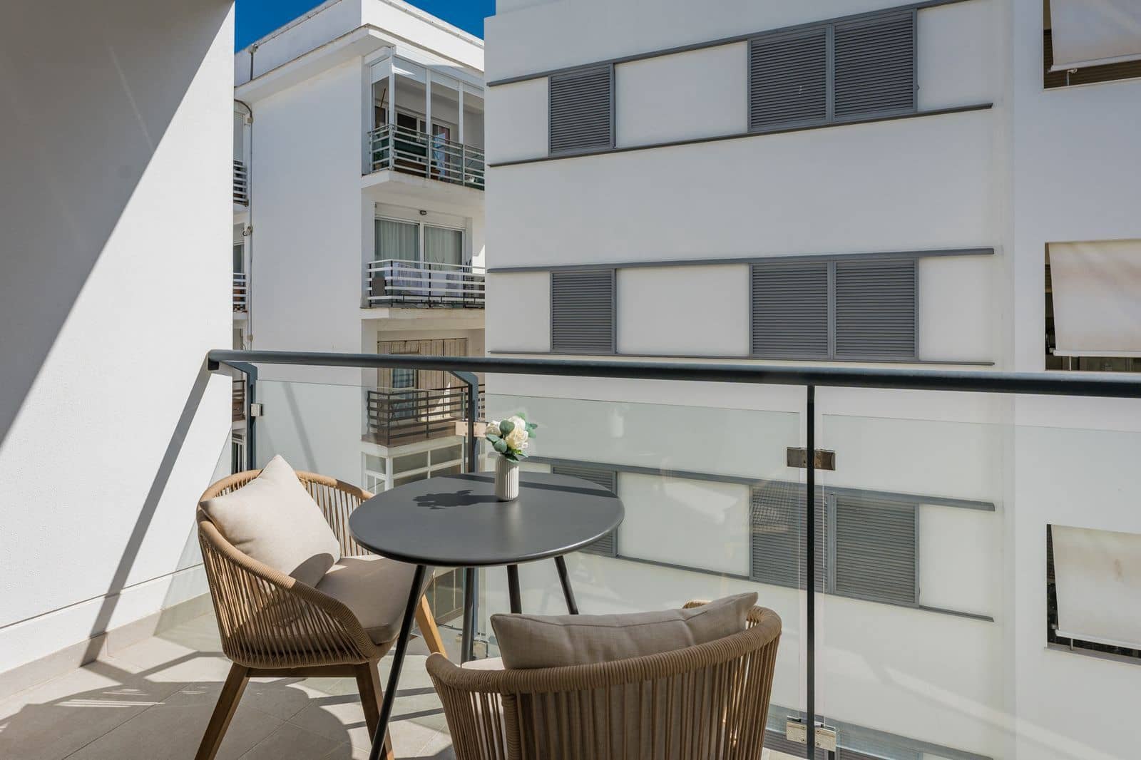 2 Zimmer Penthouse zu verkaufen in Estepona - 615.000 € (Ref: 10097925)