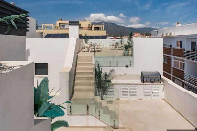 2 Zimmer Penthouse zu verkaufen in Estepona - 615.000 € (Ref: 10097925)