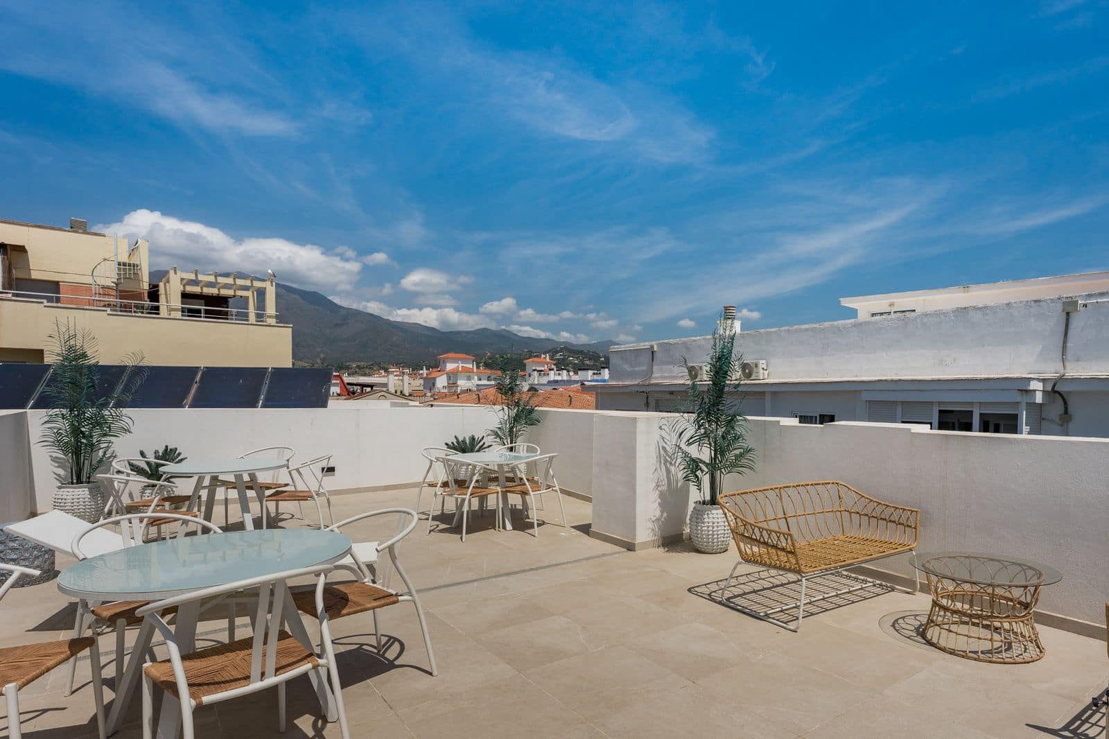 2 Zimmer Penthouse zu verkaufen in Estepona - 615.000 € (Ref: 10097925)