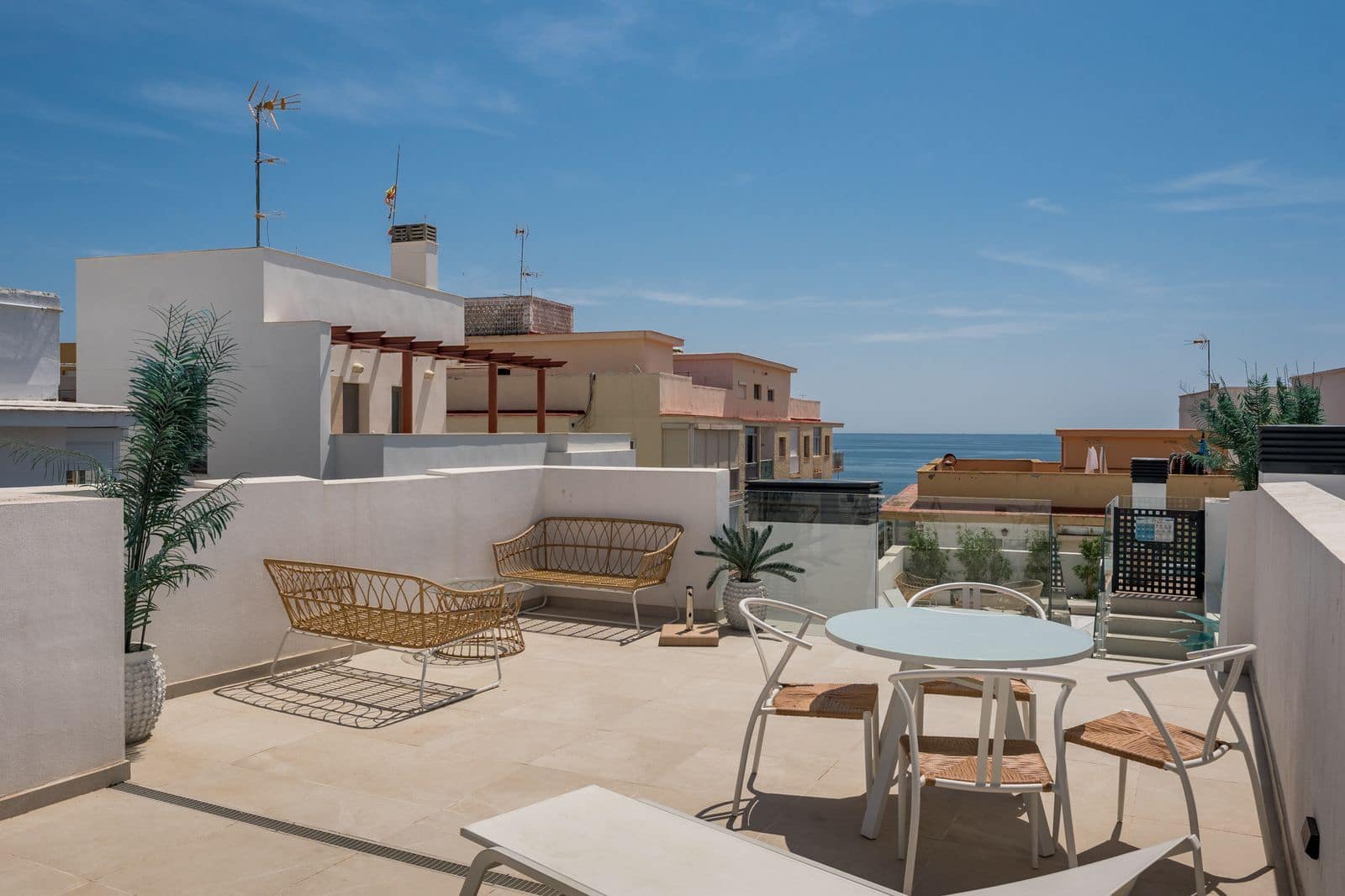 2 Zimmer Penthouse zu verkaufen in Estepona - 615.000 € (Ref: 10097925)