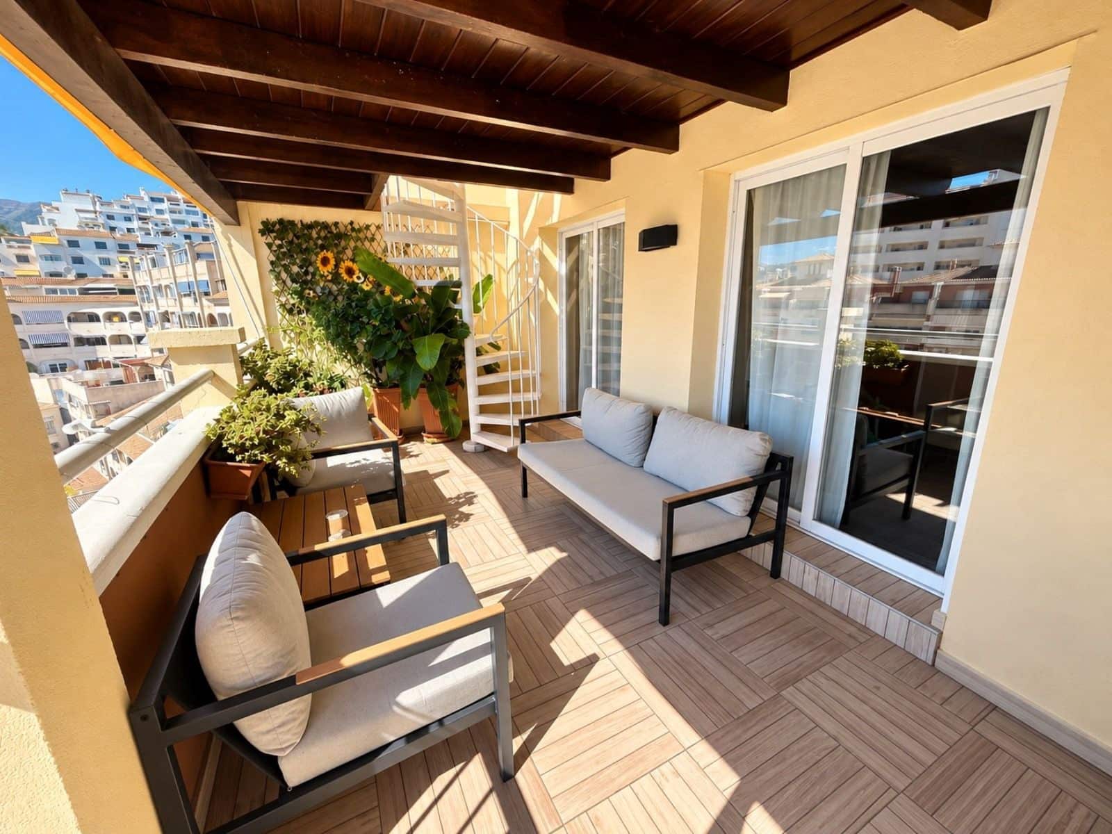 2 bedroom Penthouse for sale in Benalmadena - € 583,000 (Ref: 10097927)