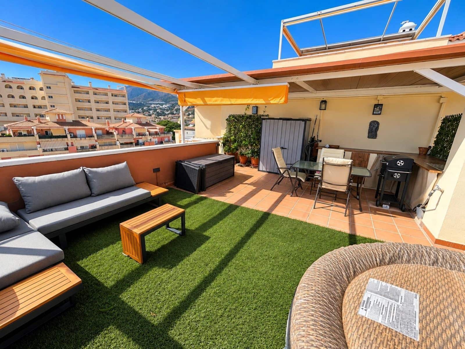 2 bedroom Penthouse for sale in Benalmadena - € 583,000 (Ref: 10097927)