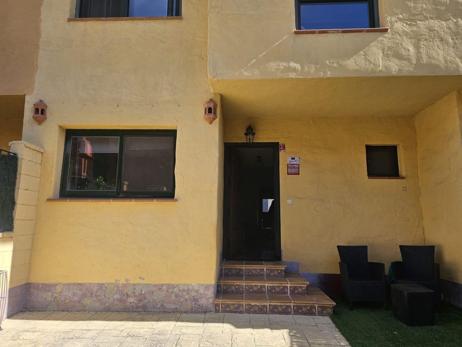 3 bedroom Townhouse for sale in Estepona with pool garage - € 556,000 (Ref: 10153382)