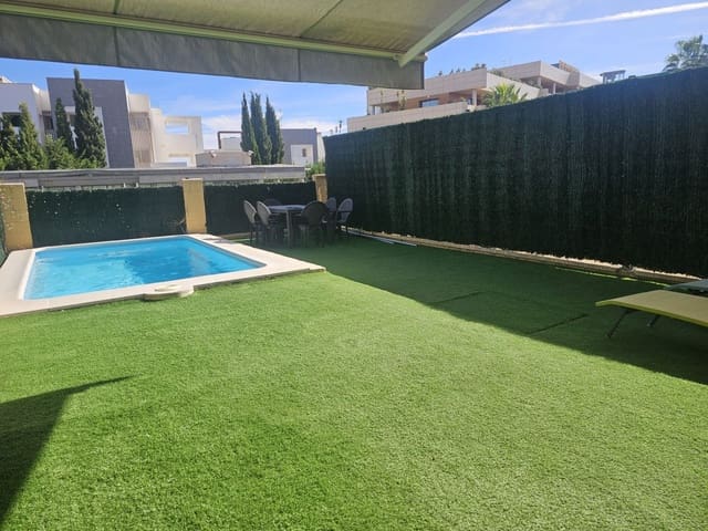 3 soverom Hus til salgs i Estepona med svømmebasseng garasje - € 556 000 (Ref: 10153382)