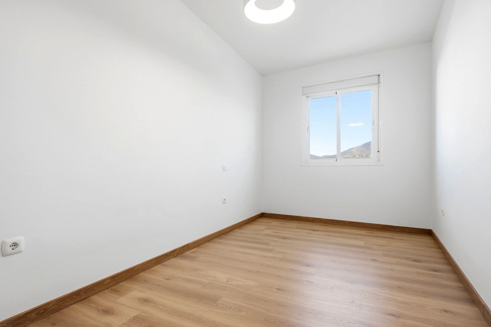 3 slaapkamer Penthouse te koop in San Pedro de Alcantara met garage - € 790.000 (Ref: 10153383)