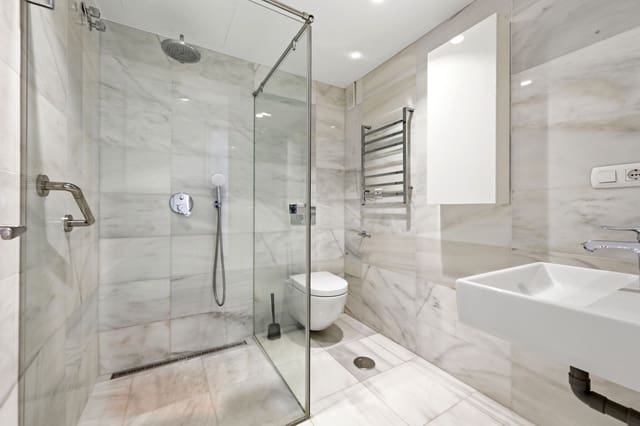 3 slaapkamer Penthouse te koop in San Pedro de Alcantara, Marbella met garage - € 790.000 (Ref: 10153383)