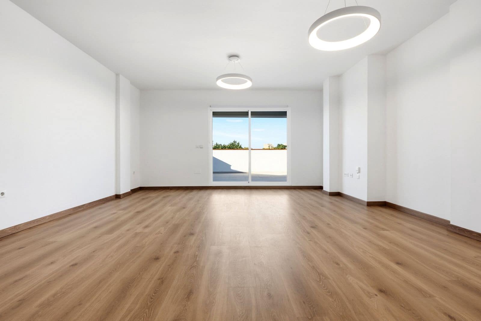 3 slaapkamer Penthouse te koop in San Pedro de Alcantara met garage - € 790.000 (Ref: 10153383)