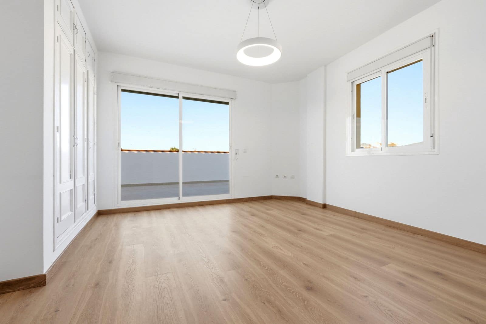 3 slaapkamer Penthouse te koop in San Pedro de Alcantara met garage - € 790.000 (Ref: 10153383)
