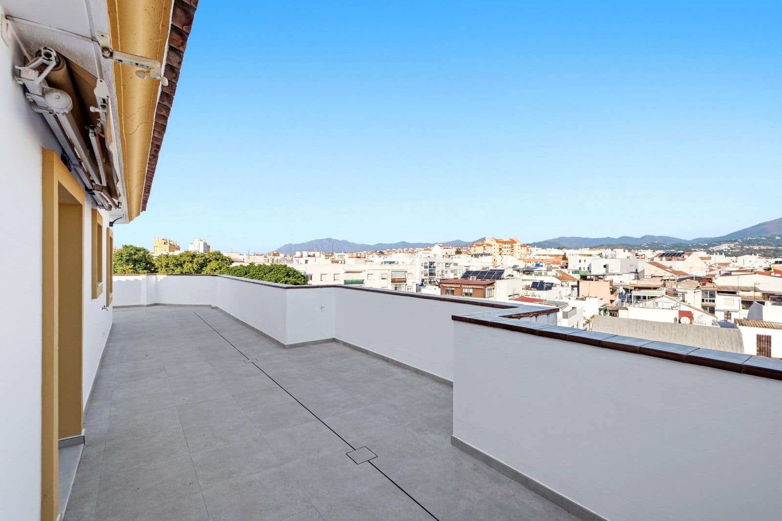 3 slaapkamer Penthouse te koop in San Pedro de Alcantara met garage - € 790.000 (Ref: 10153383)