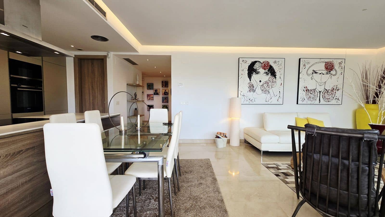 3 bedroom Apartment for sale in Benahavis with pool - € 695,000 (Ref: 10153388)