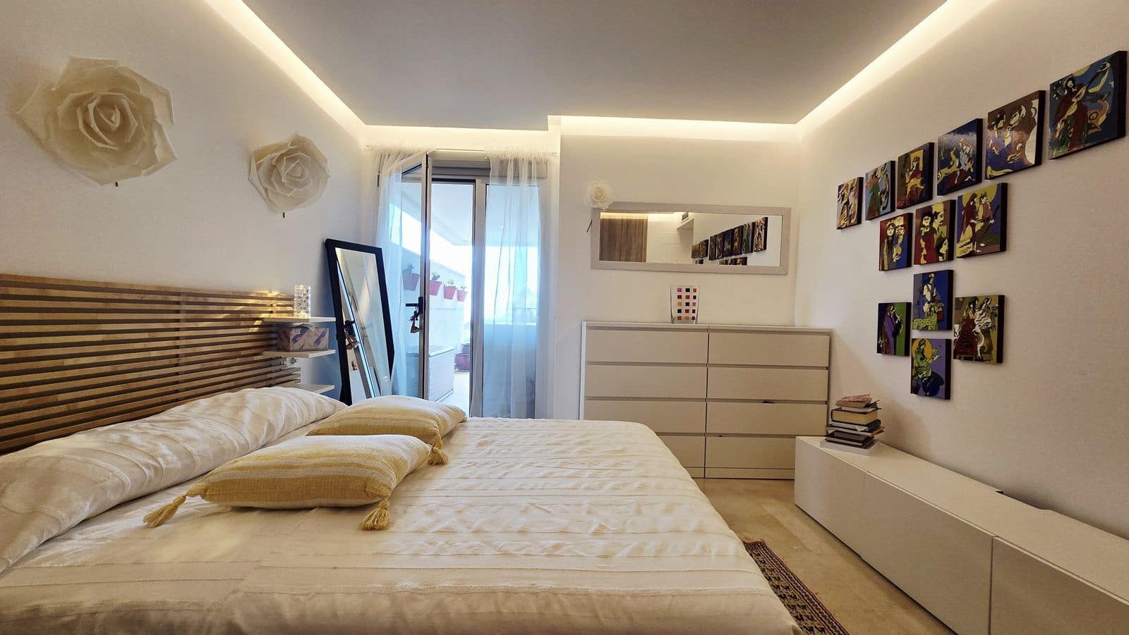3 bedroom Apartment for sale in Benahavis with pool - € 695,000 (Ref: 10153388)