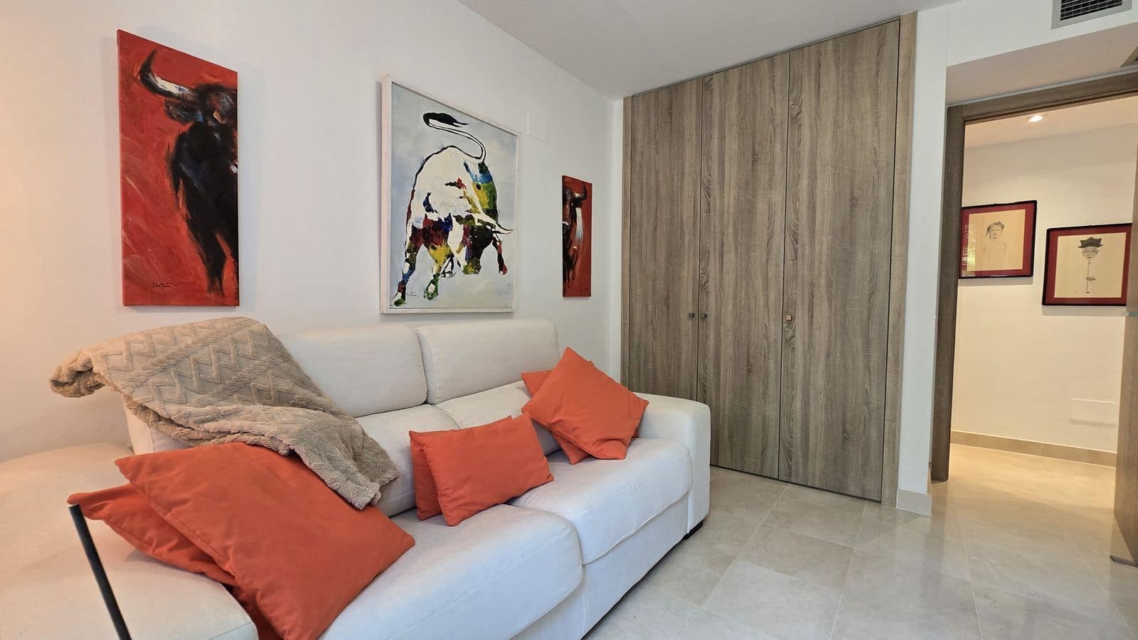 3 bedroom Apartment for sale in Benahavis with pool - € 695,000 (Ref: 10153388)