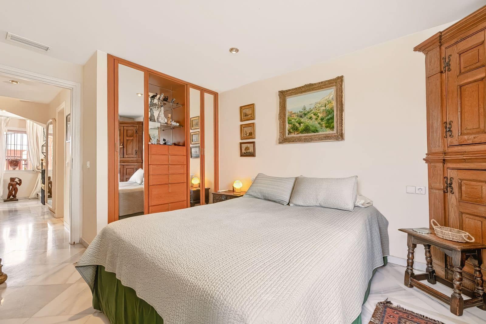 3 chambre Maison de Ville à vendre à Nueva Andalucia avec piscine garage - 980 000 € (Ref: 10153391)