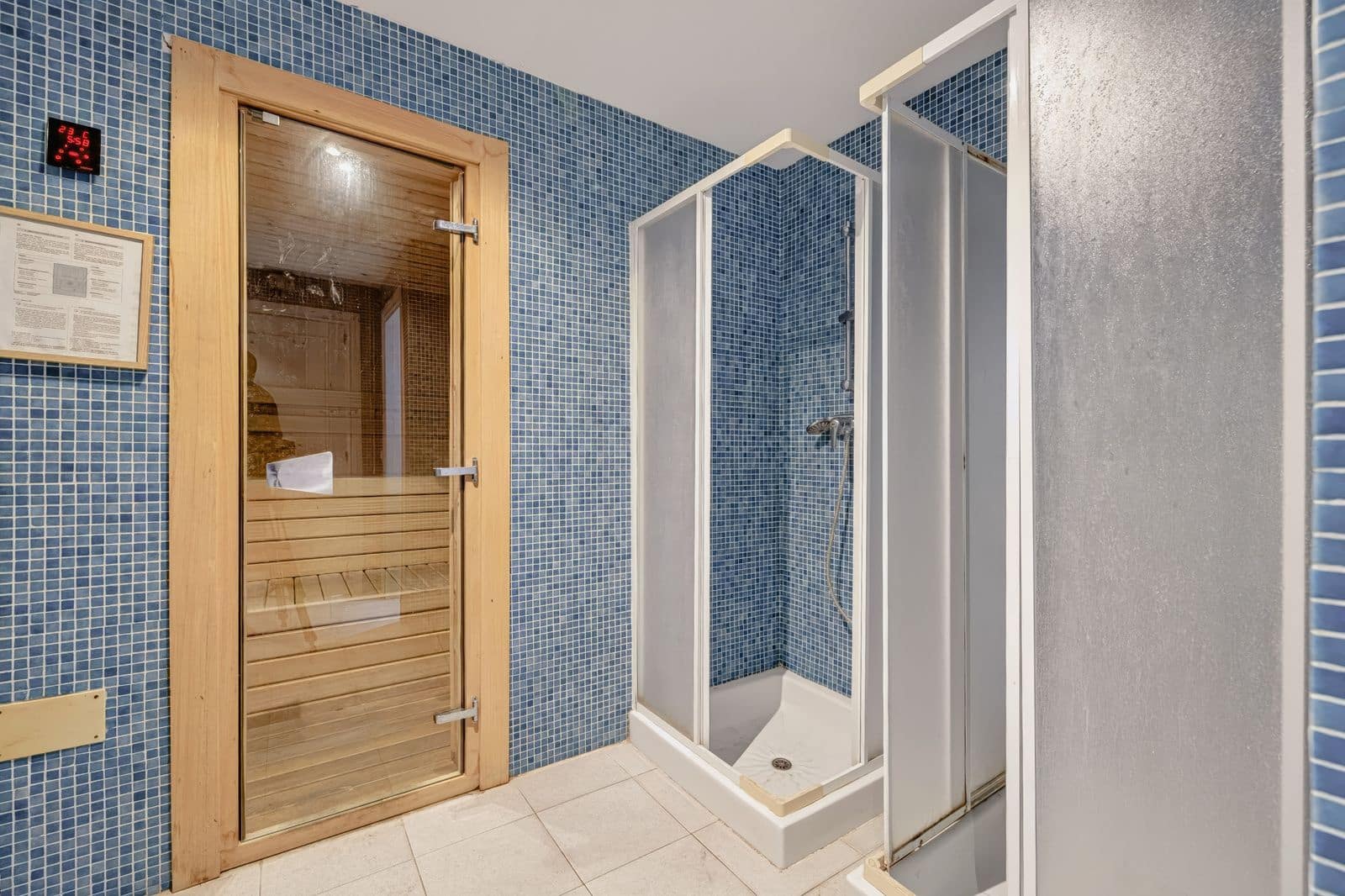 3 chambre Maison de Ville à vendre à Nueva Andalucia avec piscine garage - 980 000 € (Ref: 10153391)
