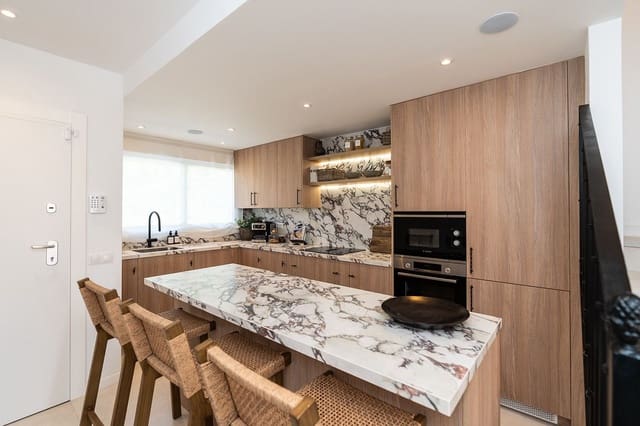 4 camera da letto Casa in vendita in Nueva Andalucia, Marbella con piscina - 895.000 € (Rif: 10153394)