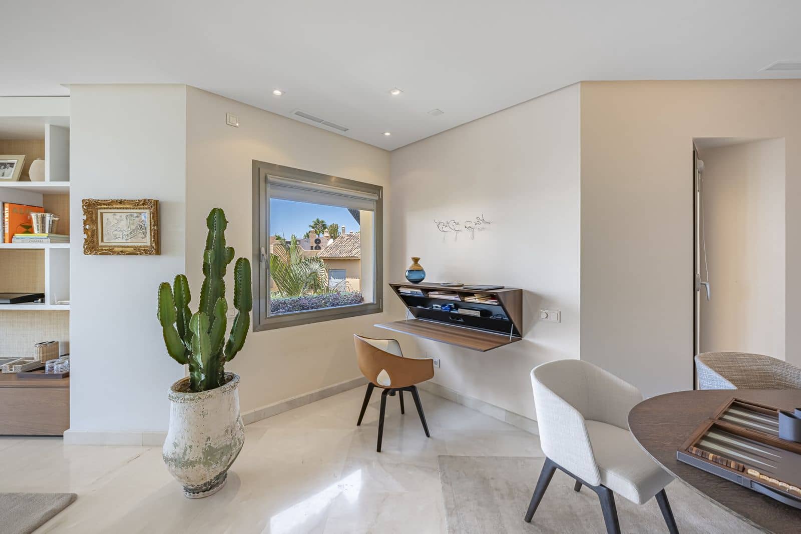 2 slaapkamer Penthouse te koop in Golden Mile met zwembad garage - € 2.290.000 (Ref: 10153396)