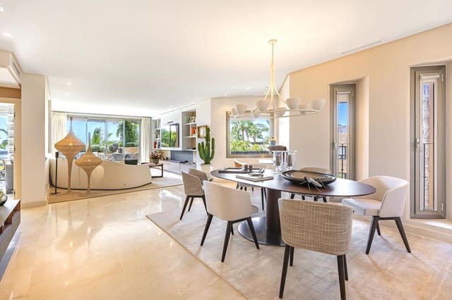2 sovrum Takvåning till salu i Golden Mile, Marbella med pool garage - 2 290 000 € (Ref: 10153396)