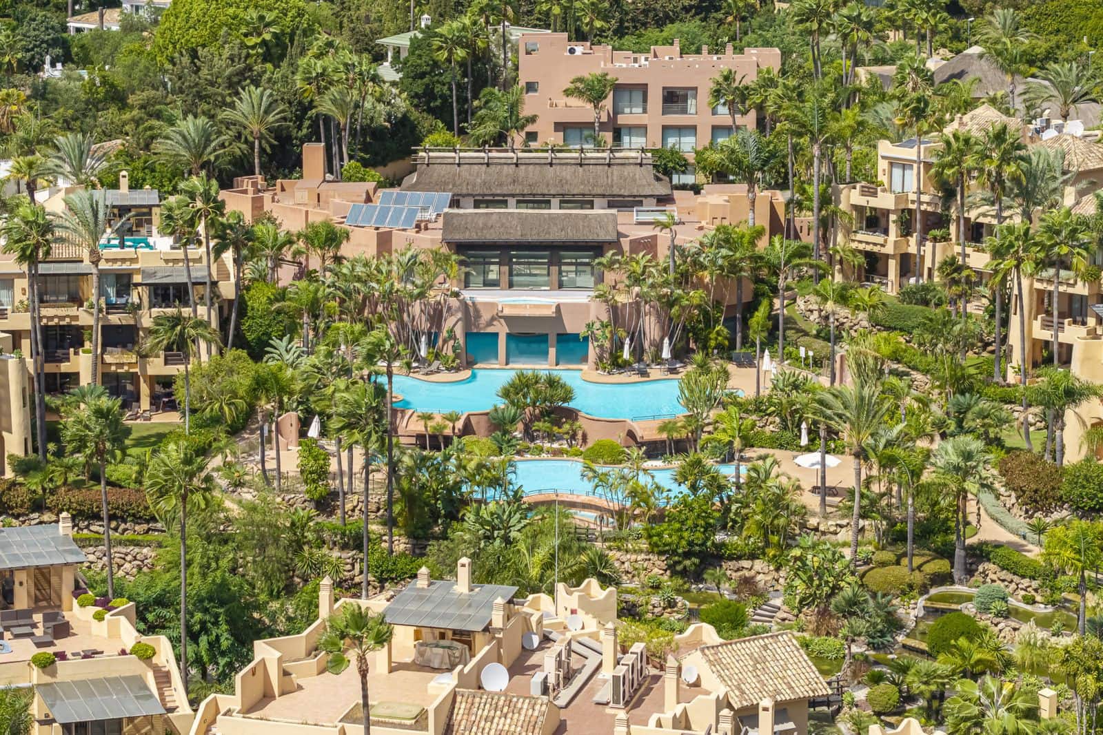 2 slaapkamer Penthouse te koop in Golden Mile met zwembad garage - € 2.290.000 (Ref: 10153396)