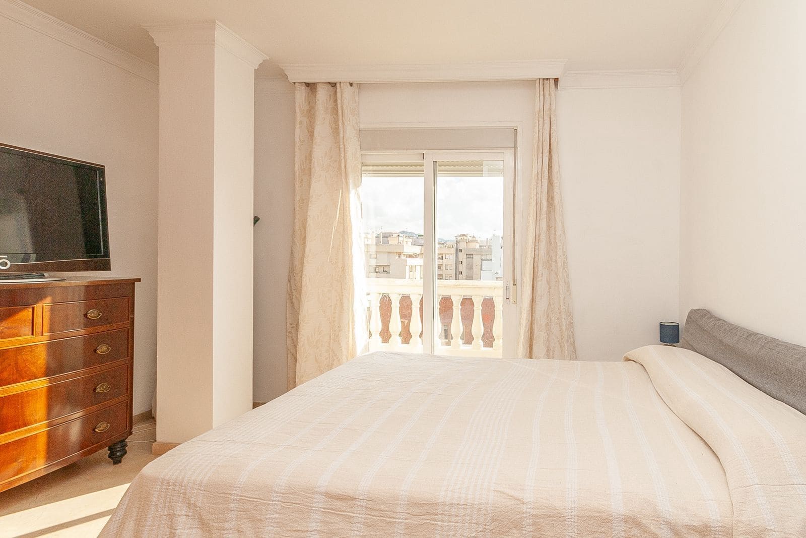2 slaapkamer Appartement te koop in Marbella met garage - € 995.000 (Ref: 10153401)