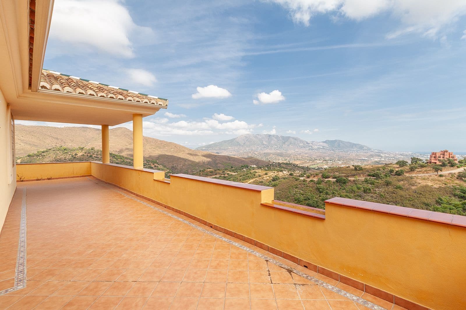 6 quarto Moradia para venda em La Mairena - 1 250 000 € (Ref: 10153403)