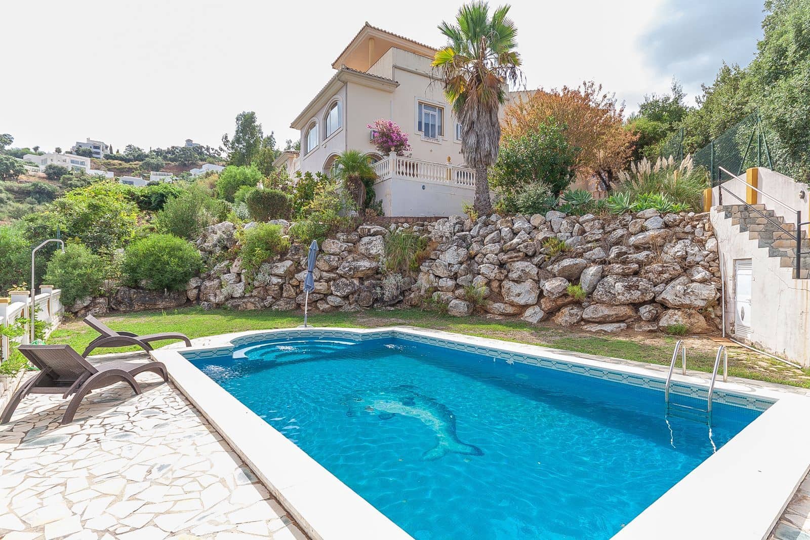 6 quarto Moradia para venda em La Mairena - 1 250 000 € (Ref: 10153403)