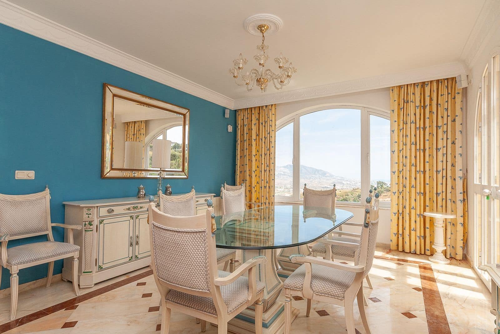 6 quarto Moradia para venda em La Mairena - 1 250 000 € (Ref: 10153403)