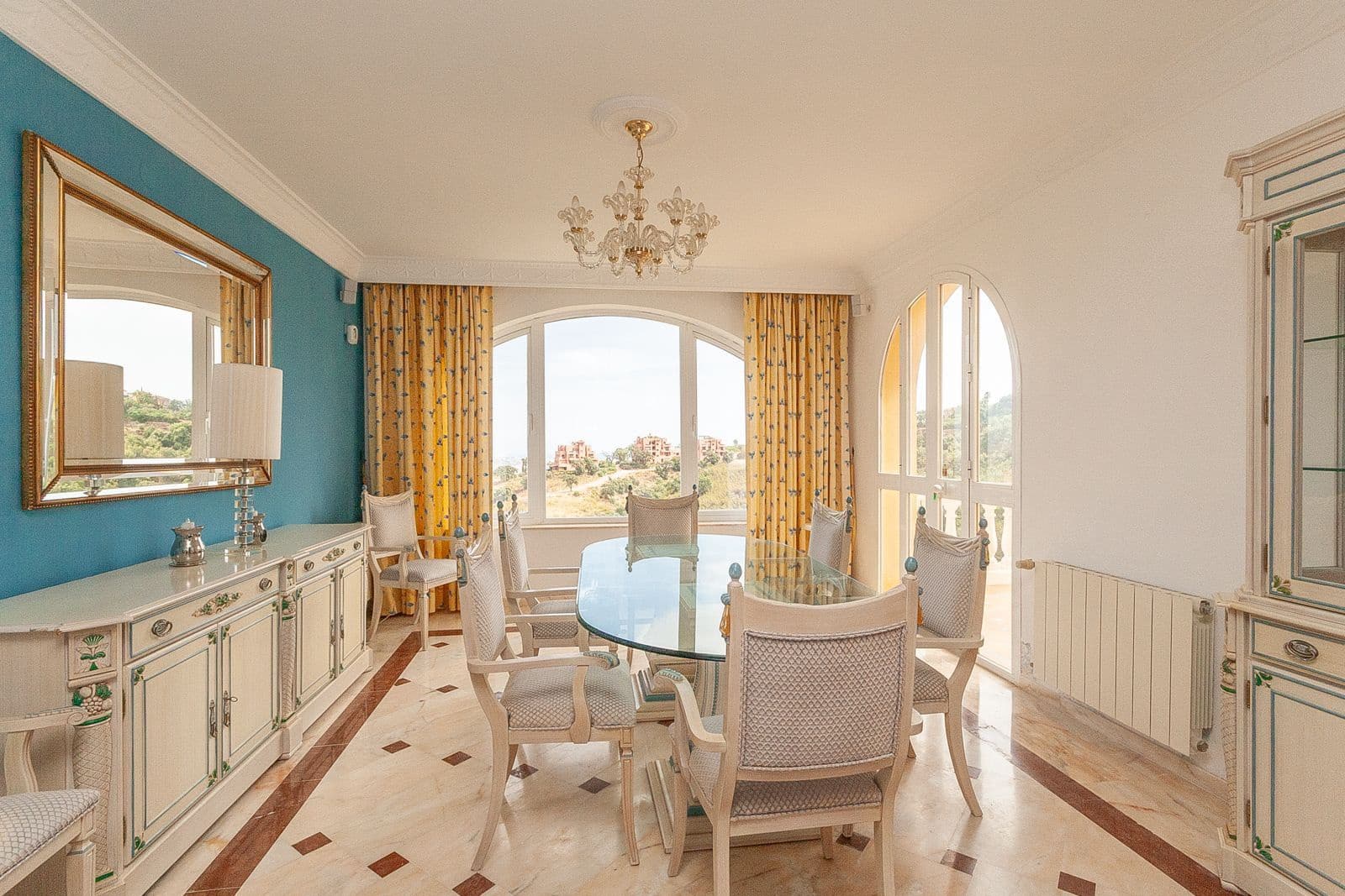 6 quarto Moradia para venda em La Mairena - 1 250 000 € (Ref: 10153403)