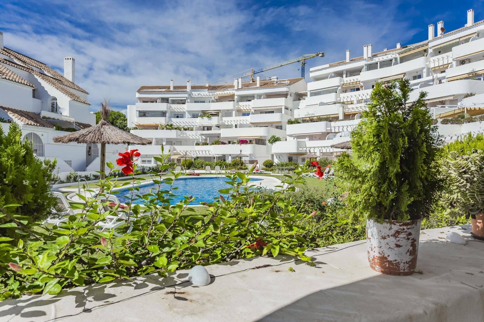 3 chambre Appartement à vendre à Nueva Andalucia avec piscine - 495 000 € (Ref: 10153404)