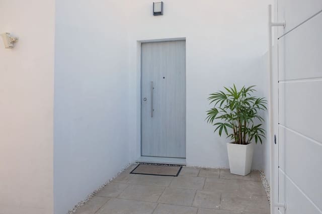 3 sypialnia Dom blizniak na sprzedaż w Estepona z basenem garażem - 955 000 € (Ref: 10153405)