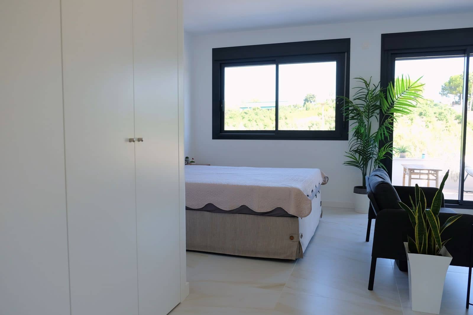 3 sypialnia Dom blizniak na sprzedaż w Estepona z basenem garażem - 955 000 € (Ref: 10153405)
