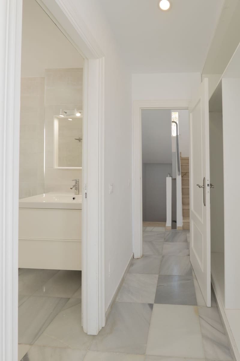 3 soveværelse Villa til salg i Puerto Banus med swimmingpool - € 1.330.000 (Ref: 10153407)