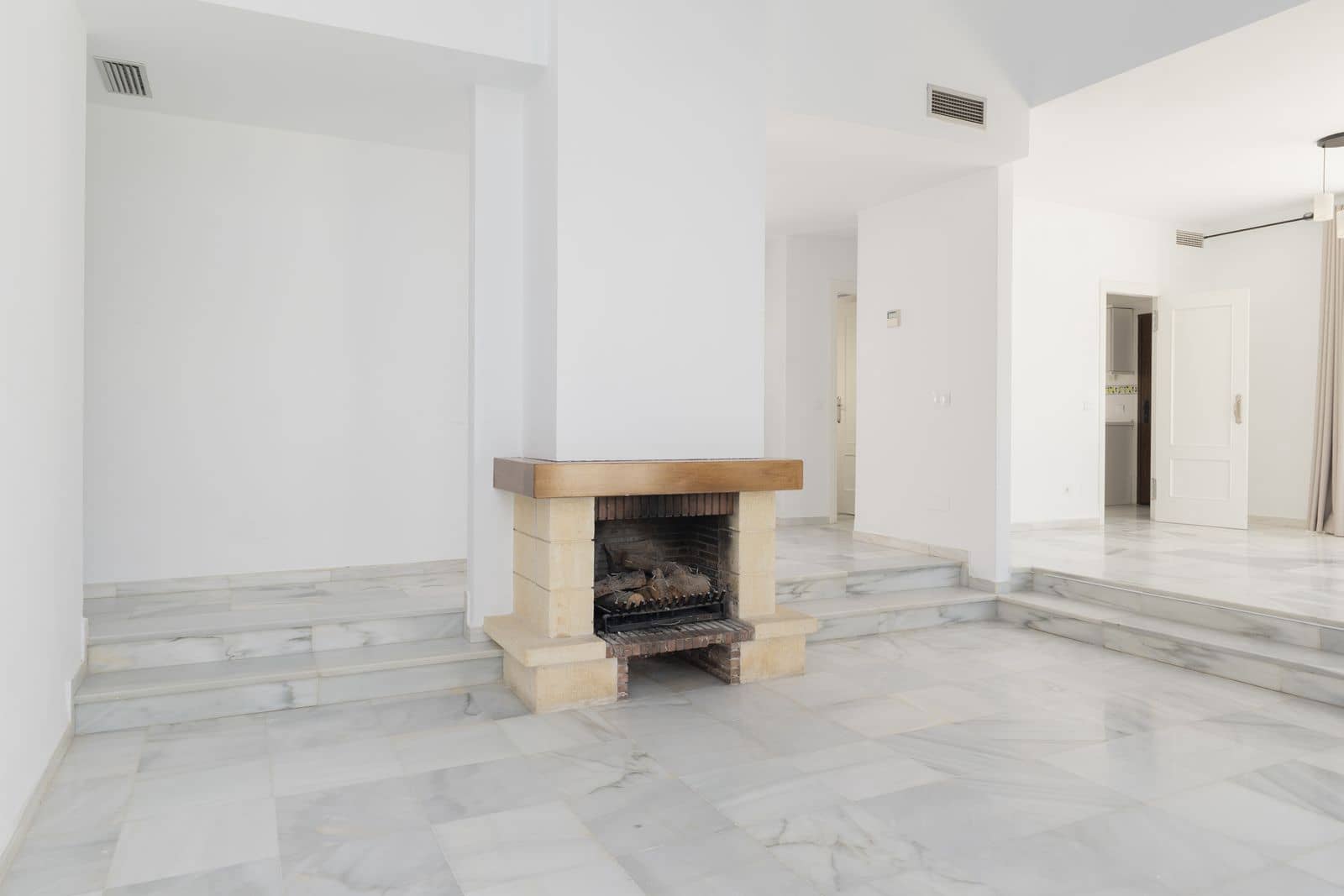 3 soveværelse Villa til salg i Puerto Banus med swimmingpool - € 1.330.000 (Ref: 10153407)