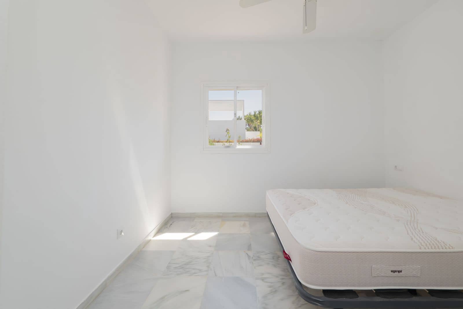 3 soveværelse Villa til salg i Puerto Banus med swimmingpool - € 1.330.000 (Ref: 10153407)