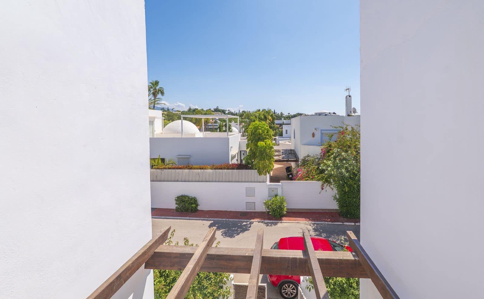 3 soveværelse Villa til salg i Puerto Banus med swimmingpool - € 1.330.000 (Ref: 10153407)