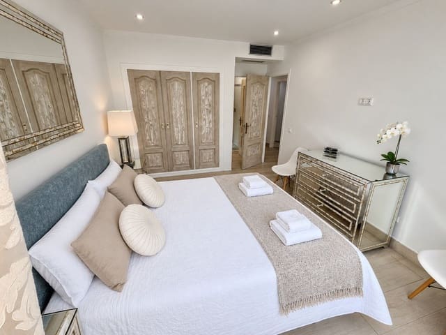 2 makuuhuone Huoneisto myytävänä paikassa Nueva Andalucia, Marbella - 550 000 € (Ref: 10153411)