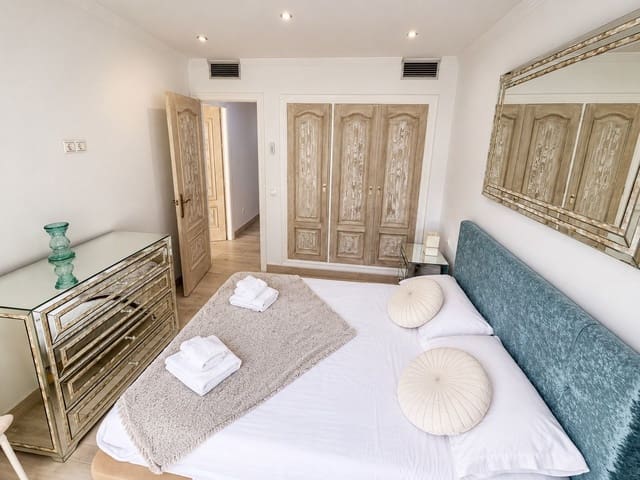 2 makuuhuone Huoneisto myytävänä paikassa Nueva Andalucia, Marbella - 550 000 € (Ref: 10153411)