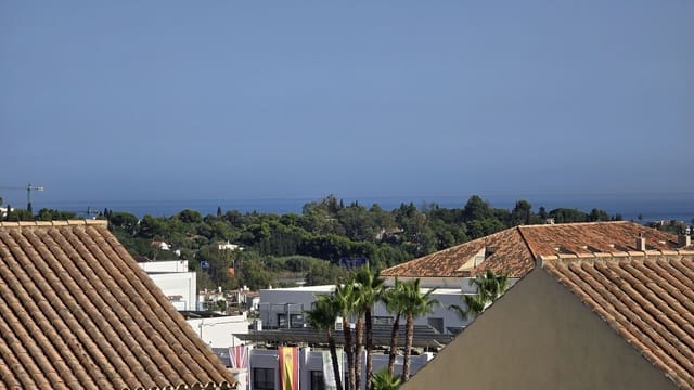 4 chambre Maison de Ville à vendre à Nueva Andalucia, Marbella - 950 000 € (Ref: 10153413)