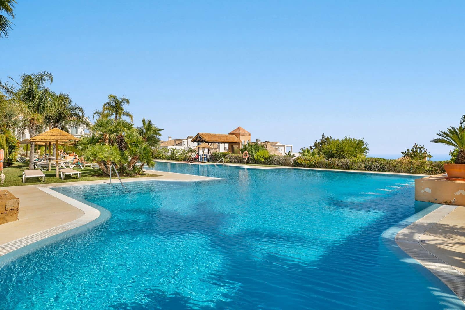 2 makuuhuone Huoneisto myytävänä paikassa Benalmadena mukana uima-altaan - 485 000 € (Ref: 10153414)