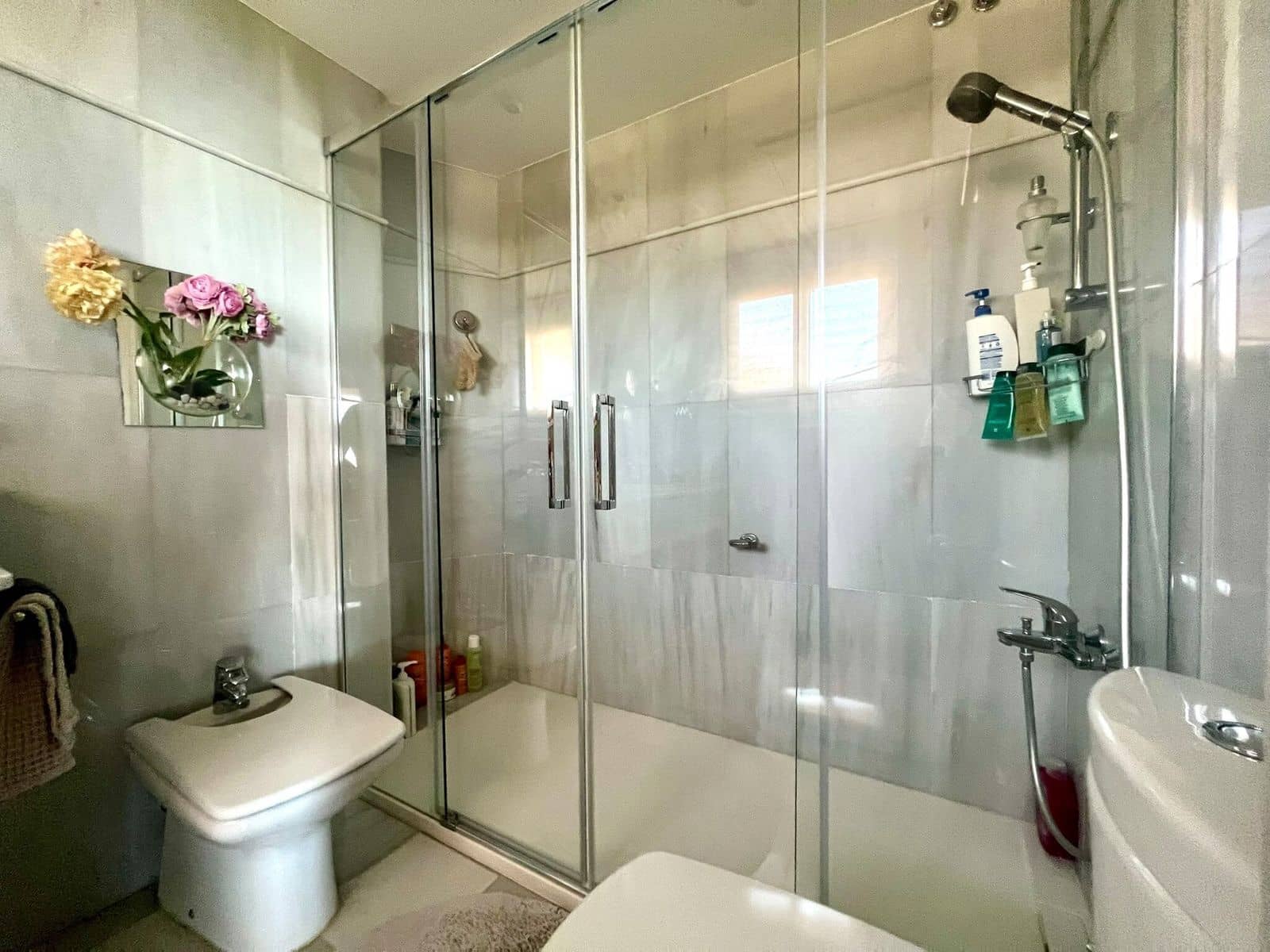 2 bedroom Apartment for sale in Marbella with pool garage - € 875,000 (Ref: 10153416)