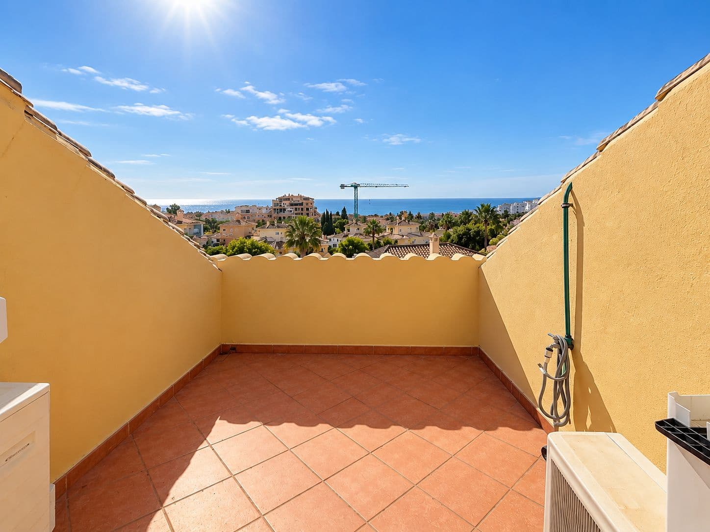 4 chambre Maison de Ville à vendre à Estepona avec garage - 600 000 € (Ref: 10153417)