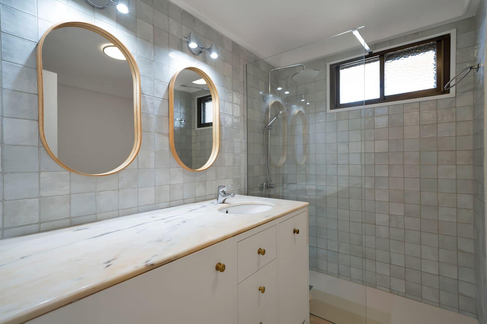 1 quarto Apartamento para venda em Atalaya-Isdabe com piscina garagem - 290 000 € (Ref: 10153418)