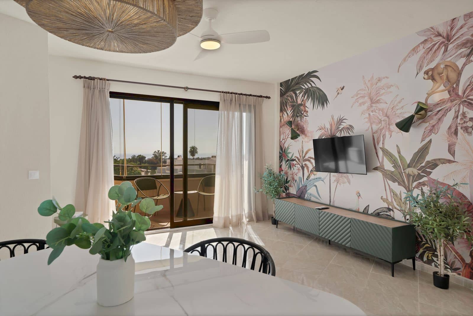 1 quarto Apartamento para venda em Atalaya-Isdabe com piscina garagem - 290 000 € (Ref: 10153418)