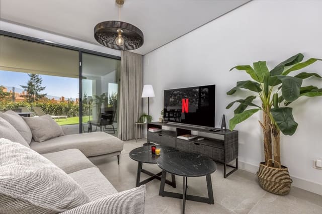 3 bedroom Apartment for sale in Cabopino, Marbella with pool garage - € 689,000 (Ref: 10153422)