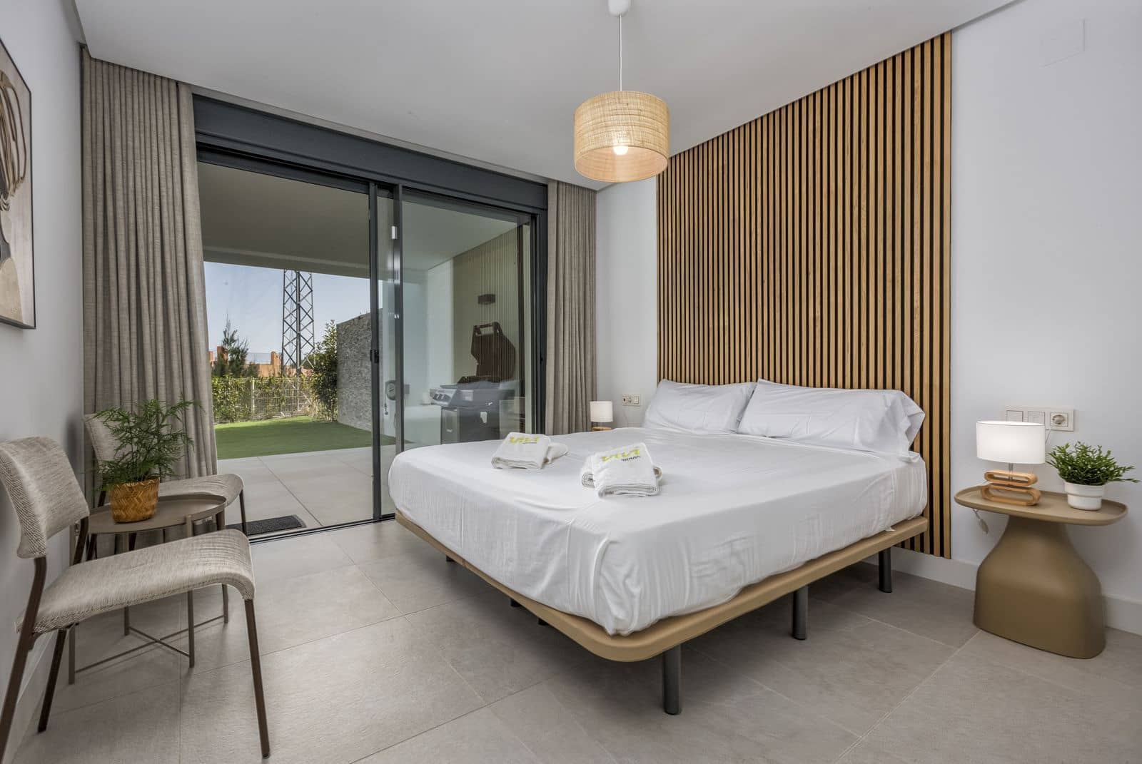 3 bedroom Apartment for sale in Cabopino with pool garage - € 689,000 (Ref: 10153422)