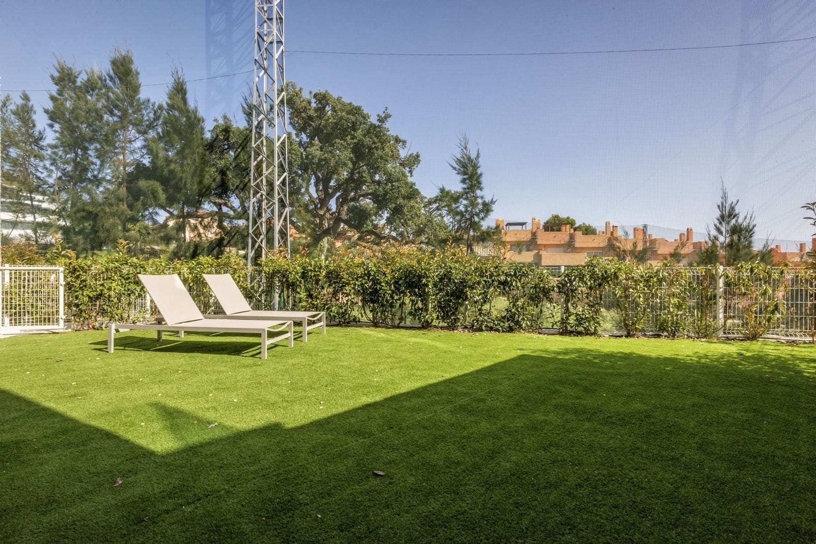 3 bedroom Apartment for sale in Cabopino with pool garage - € 689,000 (Ref: 10153422)