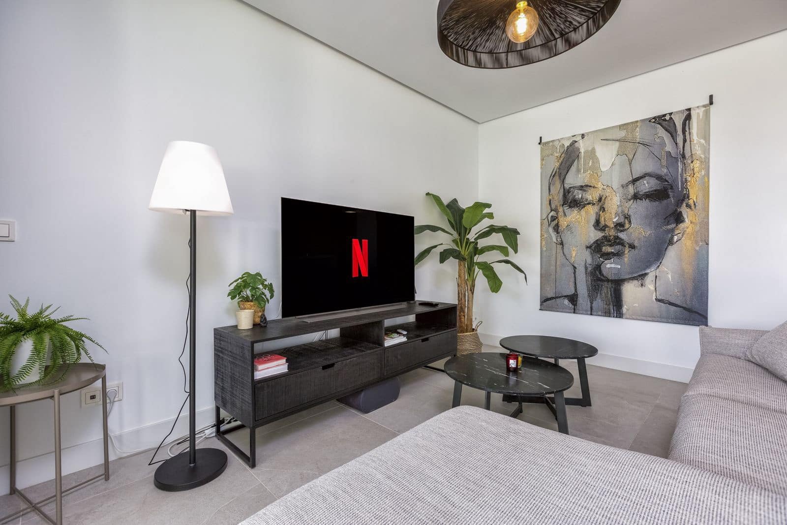 3 bedroom Apartment for sale in Cabopino with pool garage - € 689,000 (Ref: 10153422)