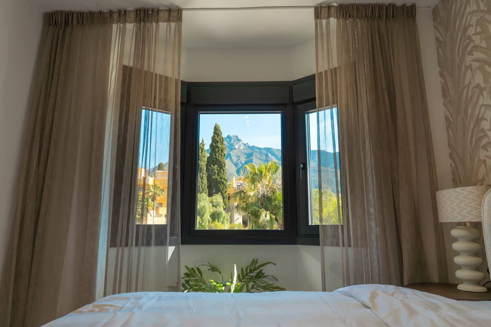 3 bedroom Townhouse for sale in Marbella with garage - € 1,445,000 (Ref: 10153423)