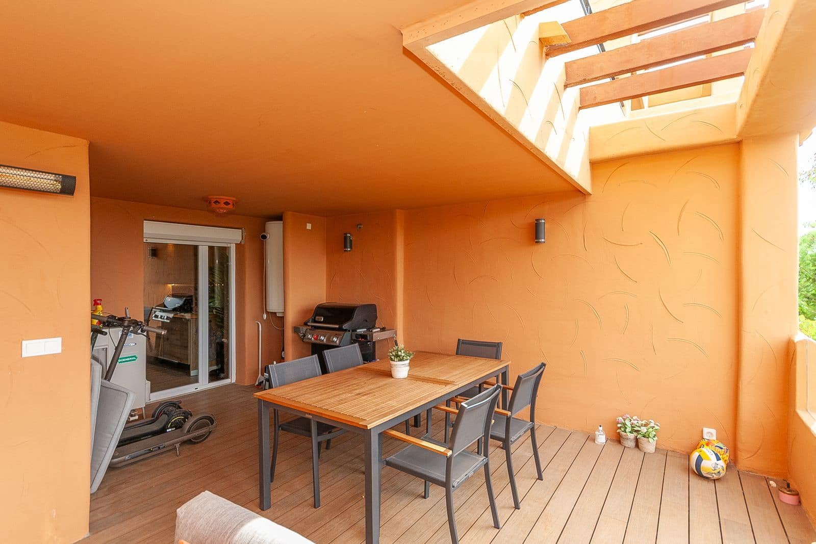 3 sovrum Lägenhet till salu i Elviria med pool garage - 595 000 € (Ref: 10153431)